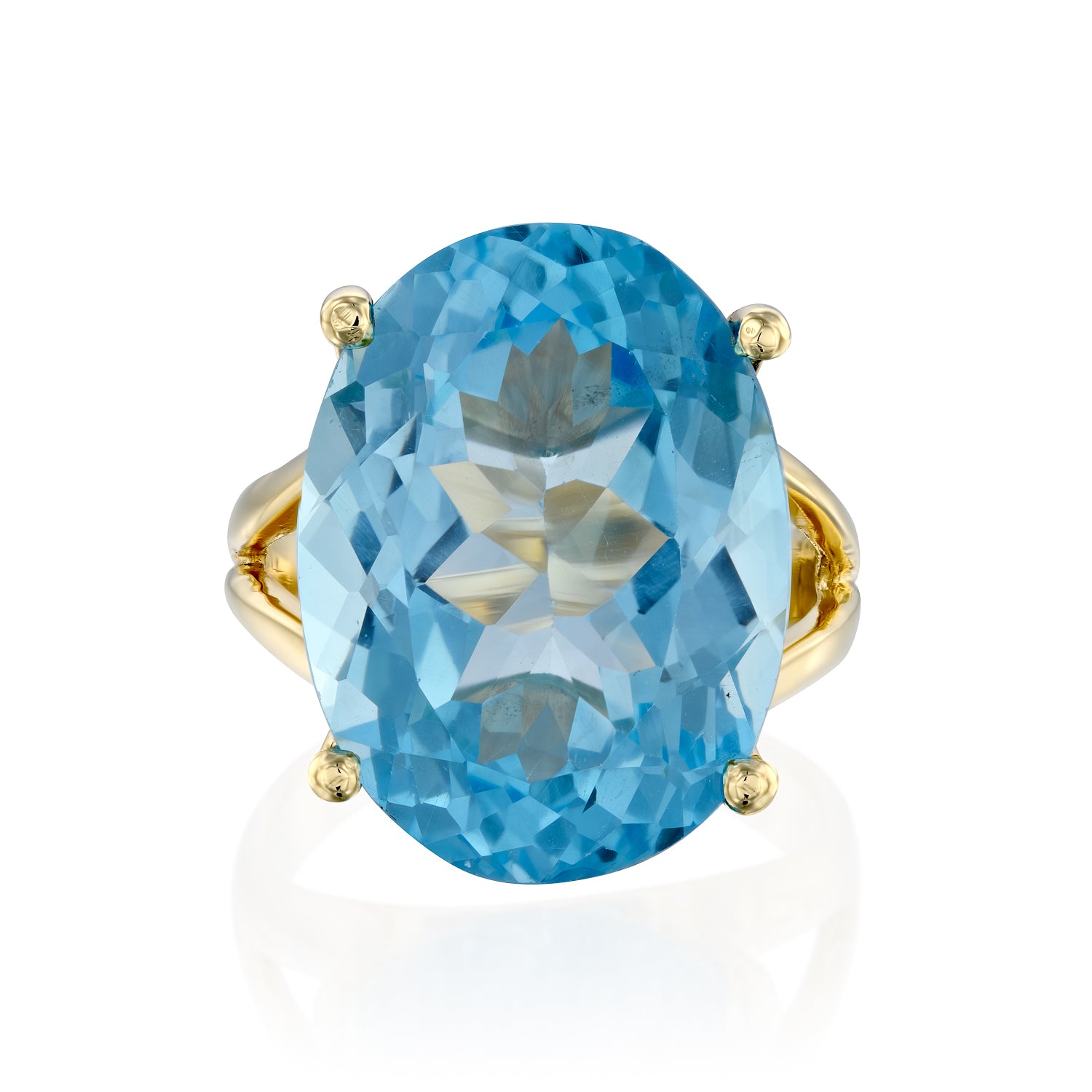 Staern Ring Blue Topaz